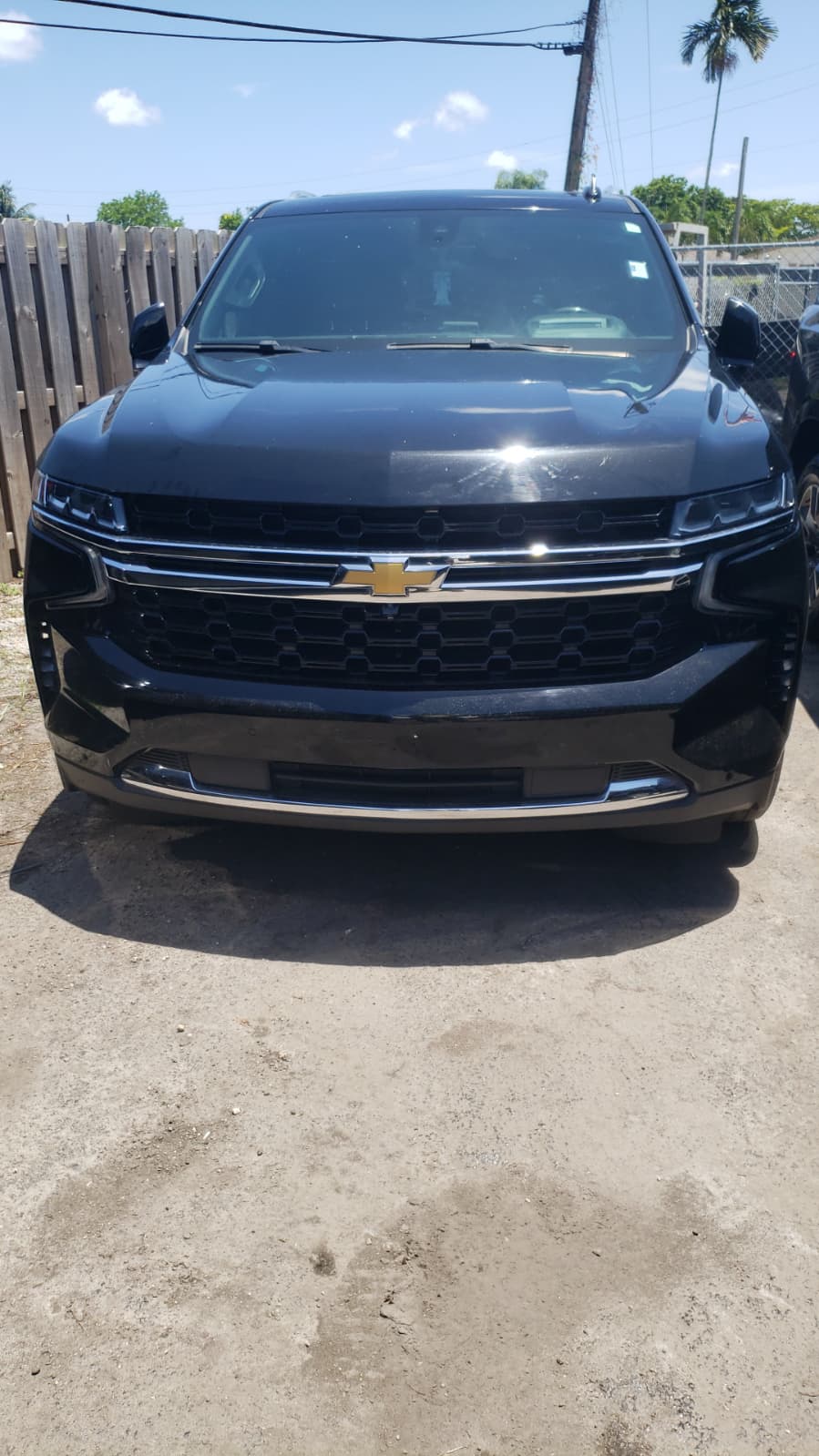 56.) 2021 CHEVROLET SILVERADO. Exterior: Black, Interior: Blac...