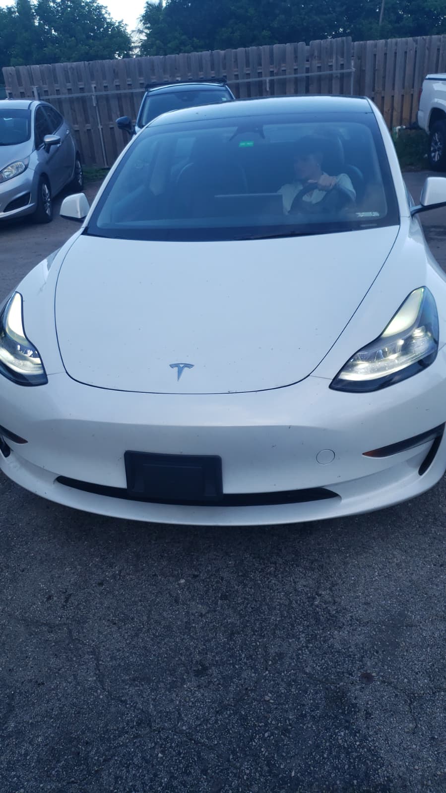 4.) 2023 TESLA Model 3. White: V:575936